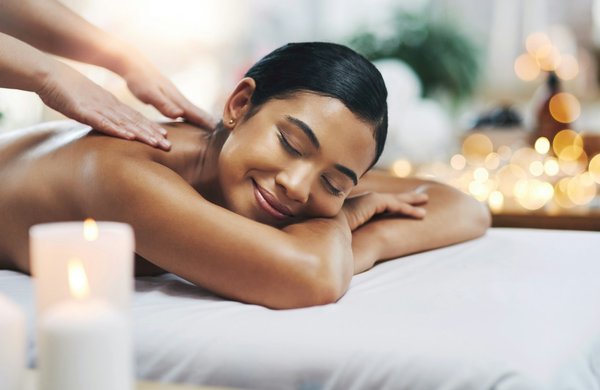 Accueil bien-être à fribourg: la masseuse à domicile